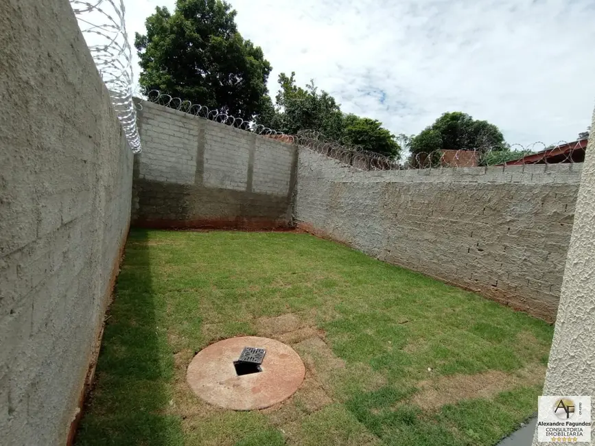 Foto 9 de Casa com 2 quartos à venda, 90m2 em Aparecida De Goiania - GO