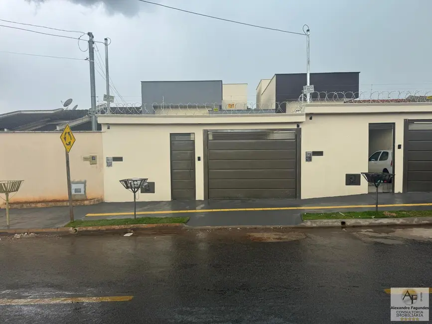 Foto 1 de Casa com 3 quartos à venda, 124m2 em Aparecida De Goiania - GO