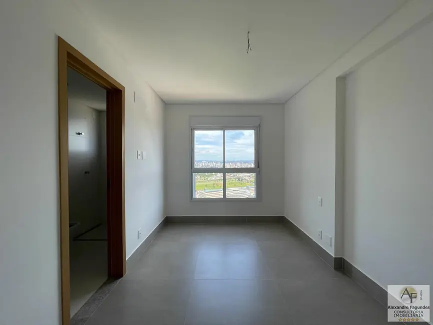 Apartamento com 3 quartos à venda, 121m2 em Goiania - GO - imagem 8 Foto 8 de Apartamento com 3 quartos à venda, 121m2 em Goiania - GO
