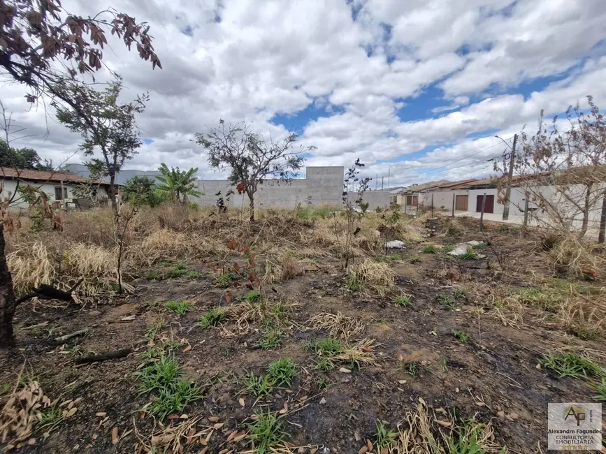 Foto 7 de Terreno / Lote à venda em Aparecida De Goiania - GO