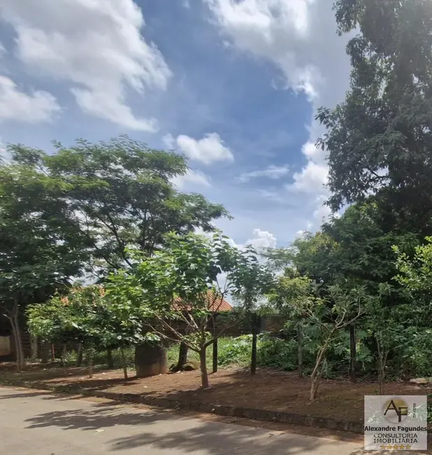 Foto 1 de Terreno / Lote à venda em Goiania - GO