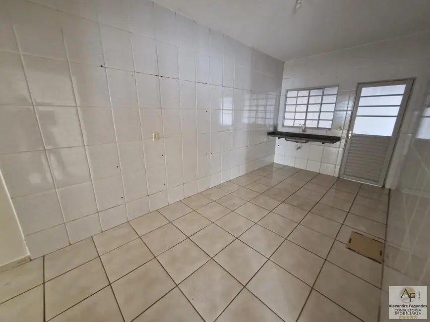 Foto 4 de Casa com 3 quartos à venda, 96m2 em Aparecida De Goiania - GO
