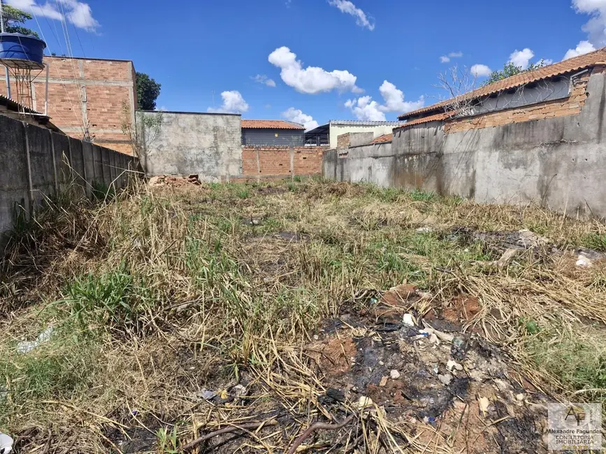 Terreno / Lote à venda em Aparecida De Goiania - GO - imagem 2 Foto 2 de Terreno / Lote à venda em Aparecida De Goiania - GO