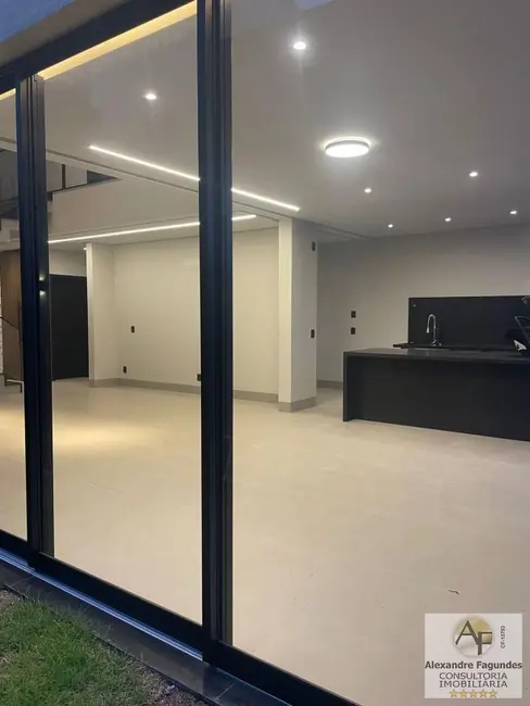 Foto 9 de Casa de Condomínio com 4 quartos à venda, 251m2 em Aparecida De Goiania - GO