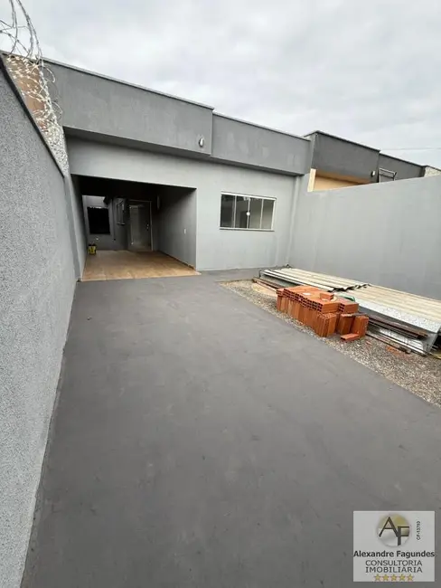 Foto 2 de Casa com 3 quartos à venda, 98m2 em Aparecida De Goiania - GO
