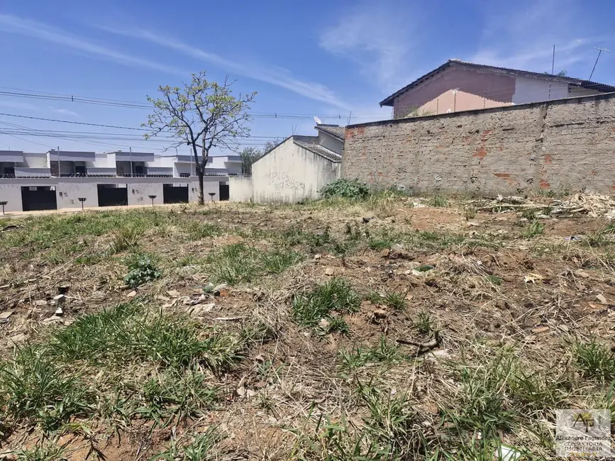 Foto 4 de Terreno / Lote à venda em Aparecida De Goiania - GO
