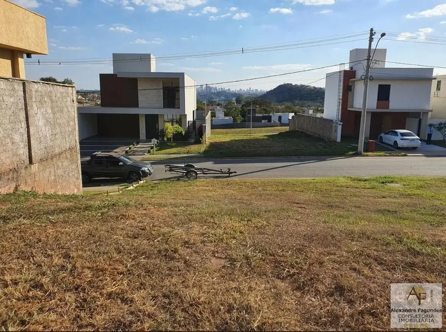 Terreno / Lote à venda em Senador Canedo - GO - imagem 2 Foto 2 de Terreno / Lote à venda em Senador Canedo - GO