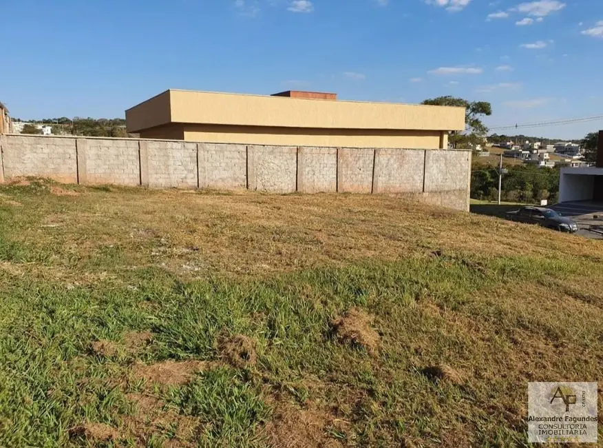 Terreno / Lote à venda em Senador Canedo - GO - imagem 6 Foto 6 de Terreno / Lote à venda em Senador Canedo - GO