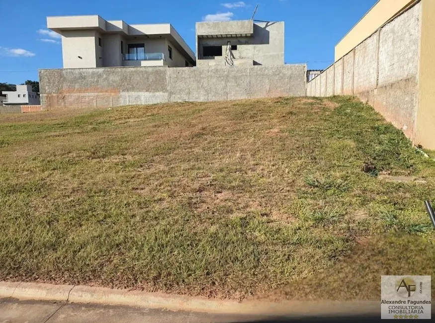 Terreno / Lote à venda em Senador Canedo - GO - imagem 1 Foto 1 de Terreno / Lote à venda em Senador Canedo - GO