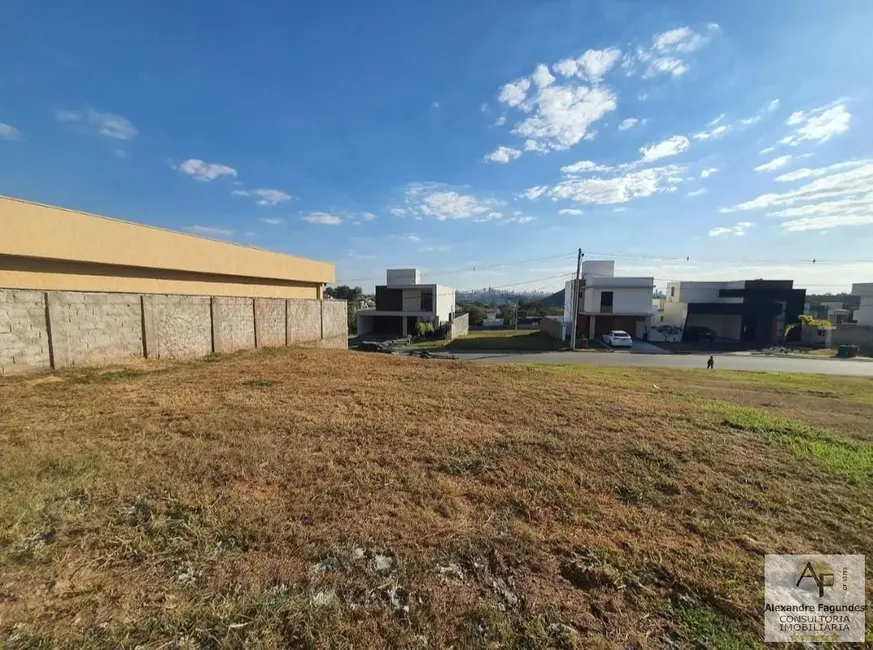 Terreno / Lote à venda em Senador Canedo - GO - imagem 4 Foto 4 de Terreno / Lote à venda em Senador Canedo - GO