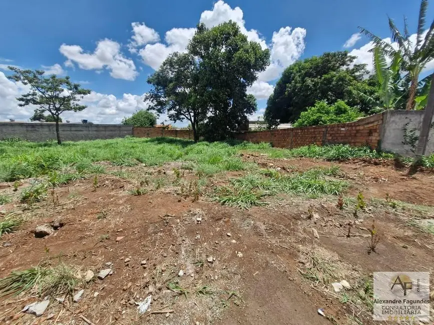 Foto 2 de Terreno / Lote à venda em Aparecida De Goiania - GO