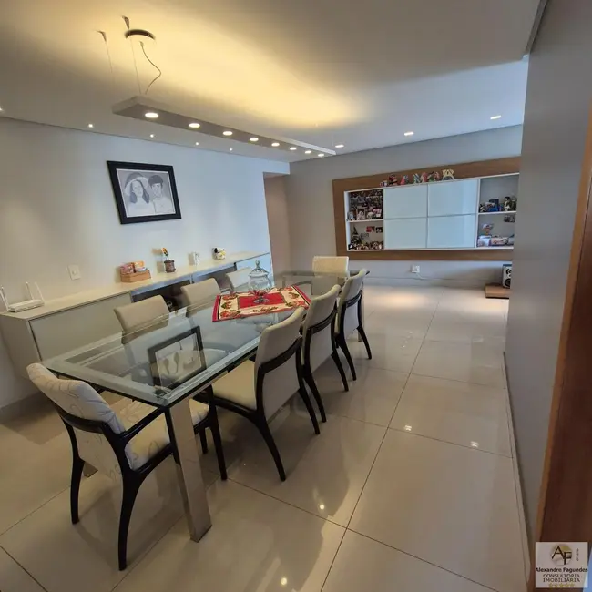 Foto 4 de Apartamento com 3 quartos à venda, 105m2 em Goiania - GO