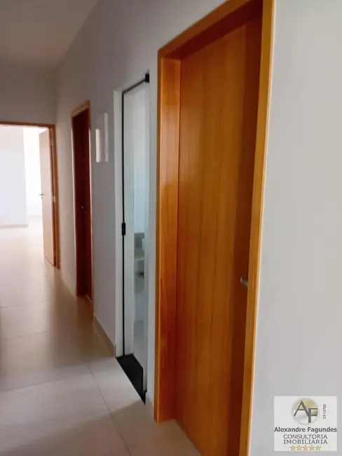Foto 6 de Casa de Condomínio com 3 quartos à venda, 150m2 em Aragoiania - GO