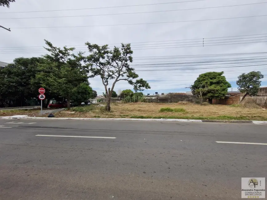 Foto 3 de Terreno / Lote à venda em Aparecida De Goiania - GO