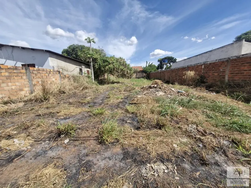 Foto 7 de Terreno / Lote à venda em Aparecida De Goiania - GO