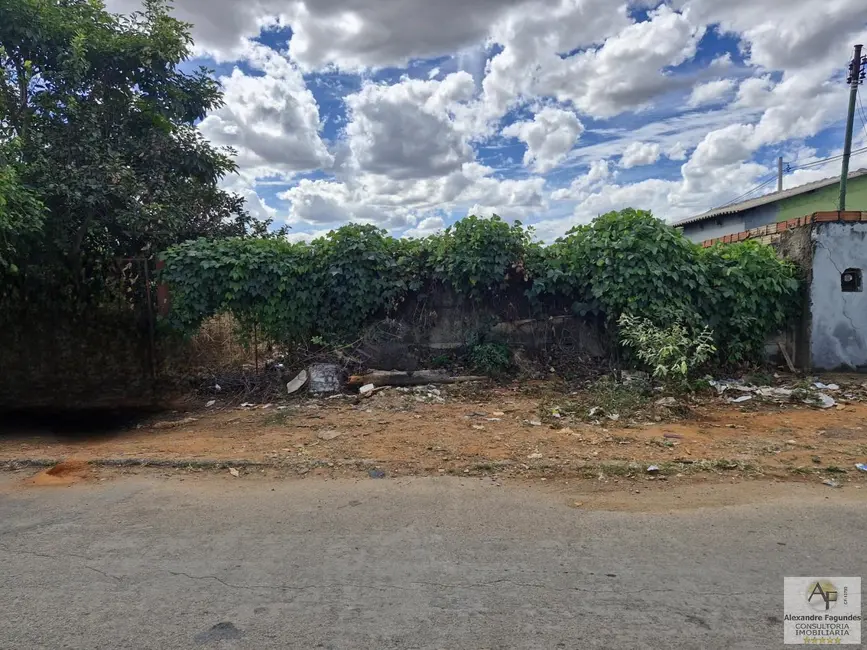 Foto 4 de Terreno / Lote à venda em Aparecida De Goiania - GO