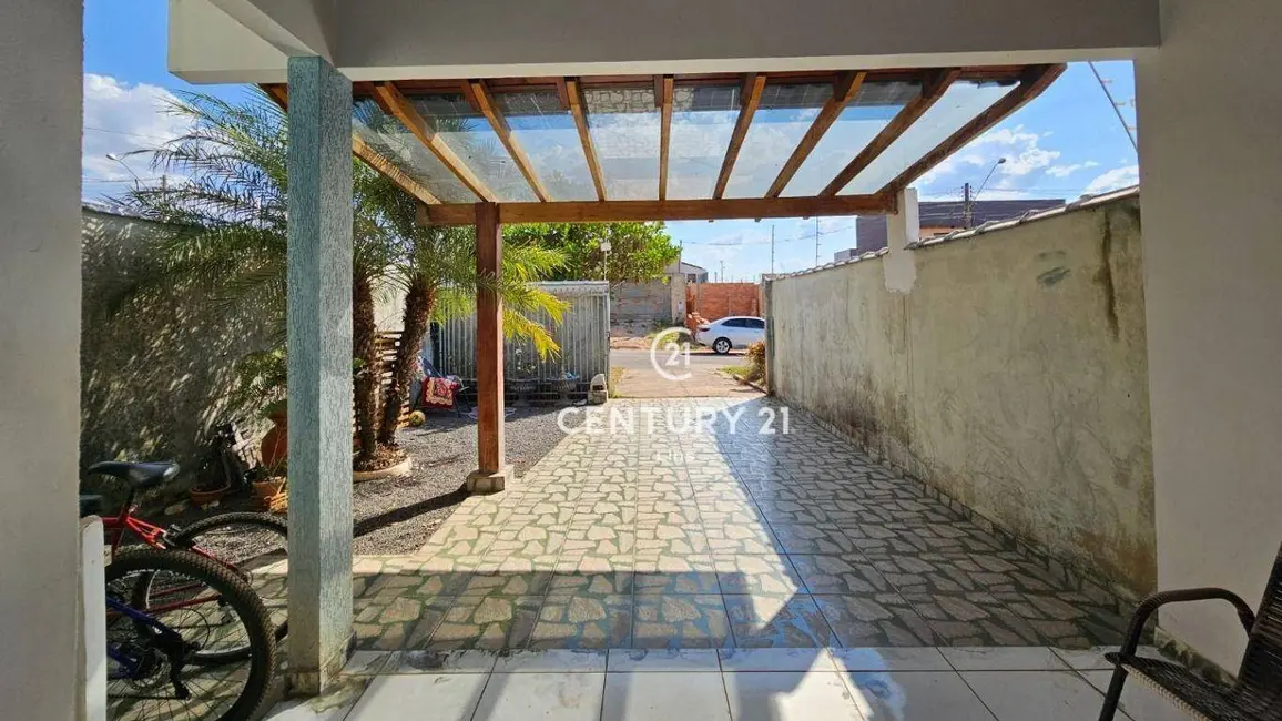 Casa com 3 quartos à venda, 150m2 em Cacoal - RO - imagem 9 Foto 9 de Casa com 3 quartos à venda, 150m2 em Cacoal - RO