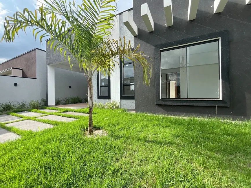 Foto 1 de Casa com 3 quartos à venda, 200m2 em Jardim Europa, Cacoal - RO