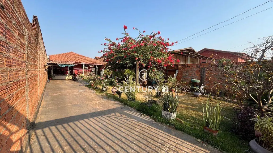 Foto 2 de Casa com 2 quartos à venda, 279m2 em Teixeirão, Cacoal - RO