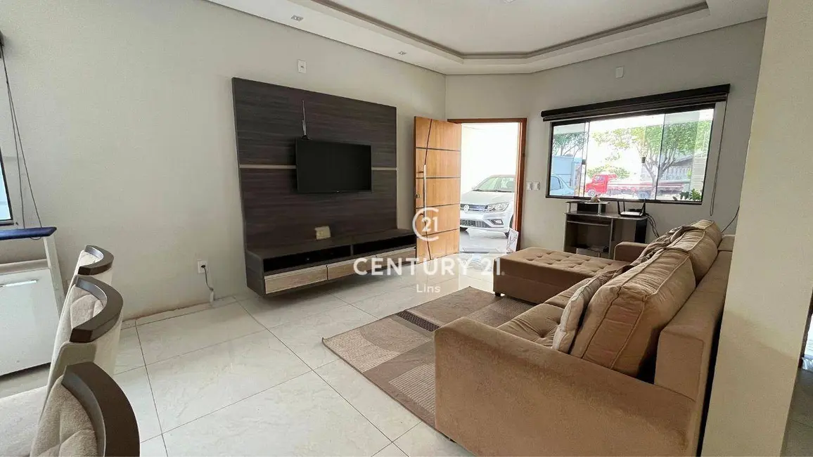 Casa com 3 quartos à venda, 300m2 em Princesa Isabel, Cacoal - RO - imagem 3 Foto 3 de Casa com 3 quartos à venda, 300m2 em Princesa Isabel, Cacoal - RO