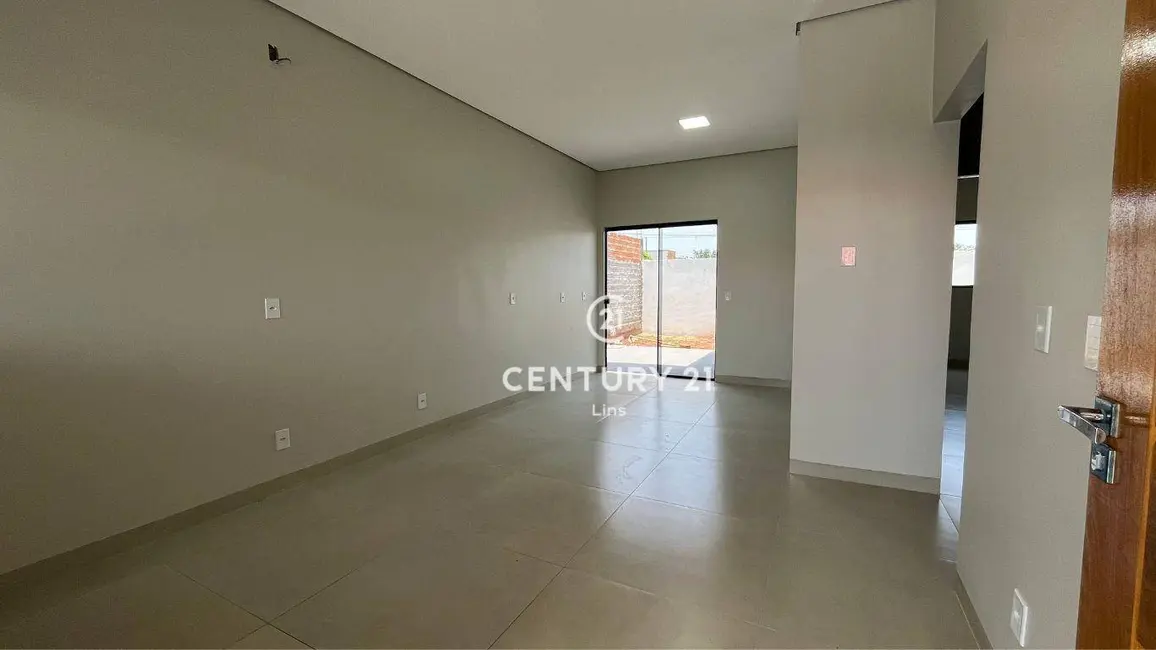 Foto 2 de Casa com 3 quartos à venda, 200m2 em Cacoal - RO