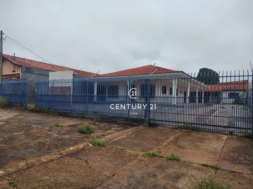 Casa com 3 quartos à venda, 840m2 em Novo Horizonte, Cacoal - RO - imagem 2 Foto 2 de Casa com 3 quartos à venda, 840m2 em Novo Horizonte, Cacoal - RO
