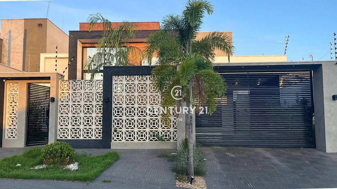 Foto 2 de Casa com 3 quartos à venda, 300m2 em Cacoal - RO