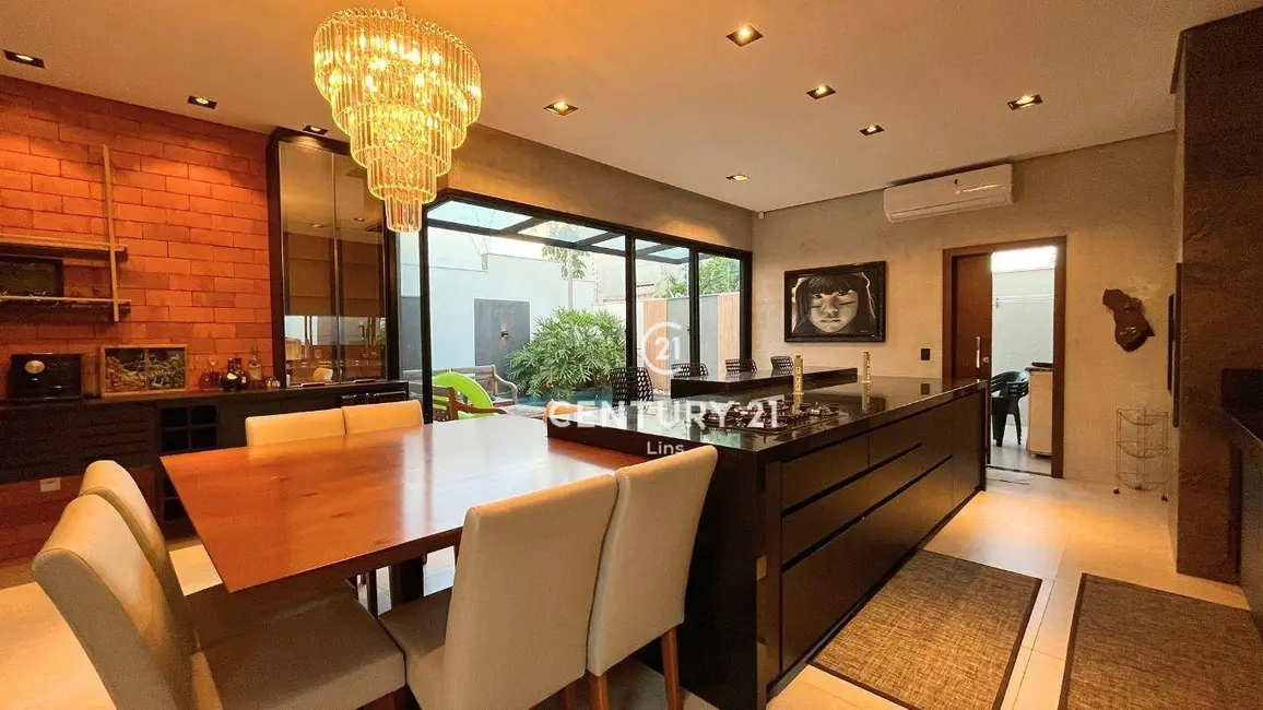 Foto 1 de Casa com 3 quartos à venda, 300m2 em Cacoal - RO
