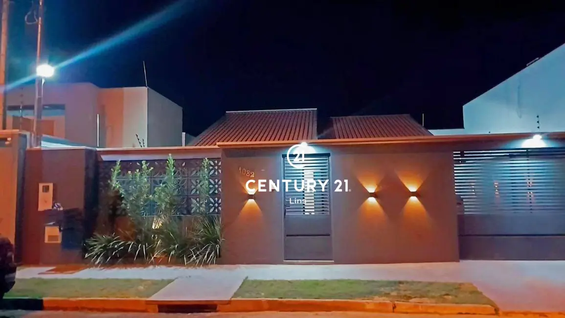 Casa com 3 quartos à venda, 360m2 em Cacoal - RO - imagem 1 Foto 1 de Casa com 3 quartos à venda, 360m2 em Cacoal - RO