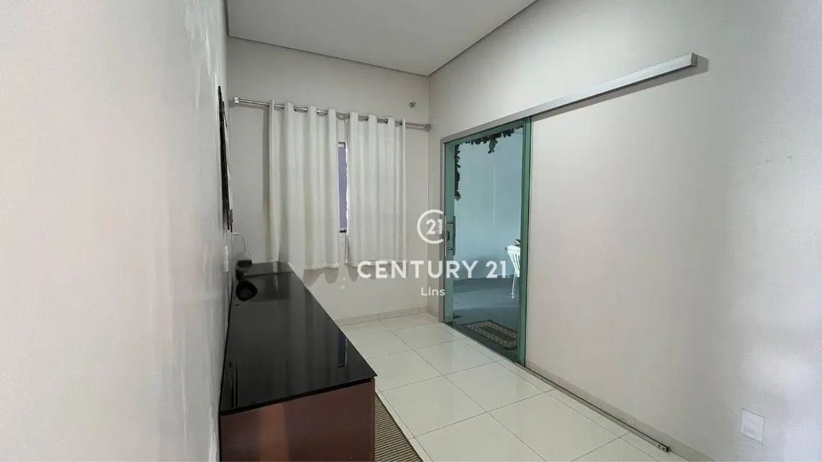 Casa com 3 quartos à venda, 360m2 em Cacoal - RO - imagem 3 Foto 3 de Casa com 3 quartos à venda, 360m2 em Cacoal - RO