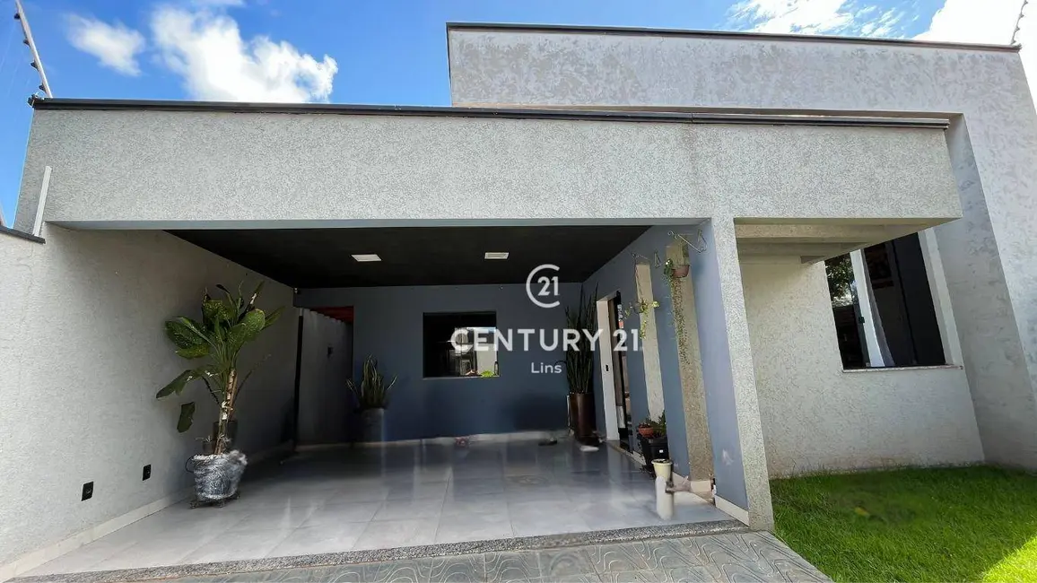 Foto 1 de Casa com 2 quartos à venda, 200m2 em Cacoal - RO