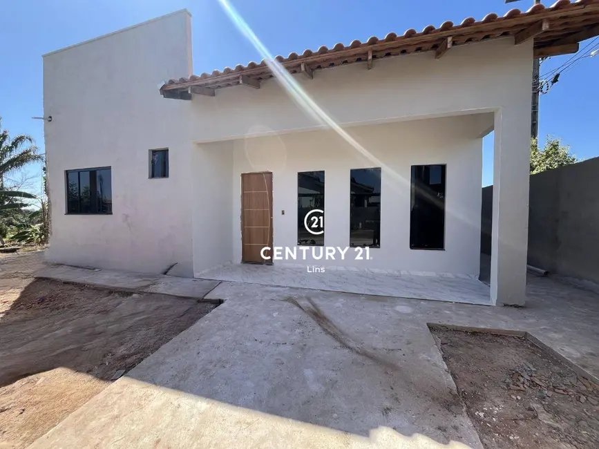 Foto 1 de Casa com 2 quartos à venda, 104m2 em Cacoal - RO