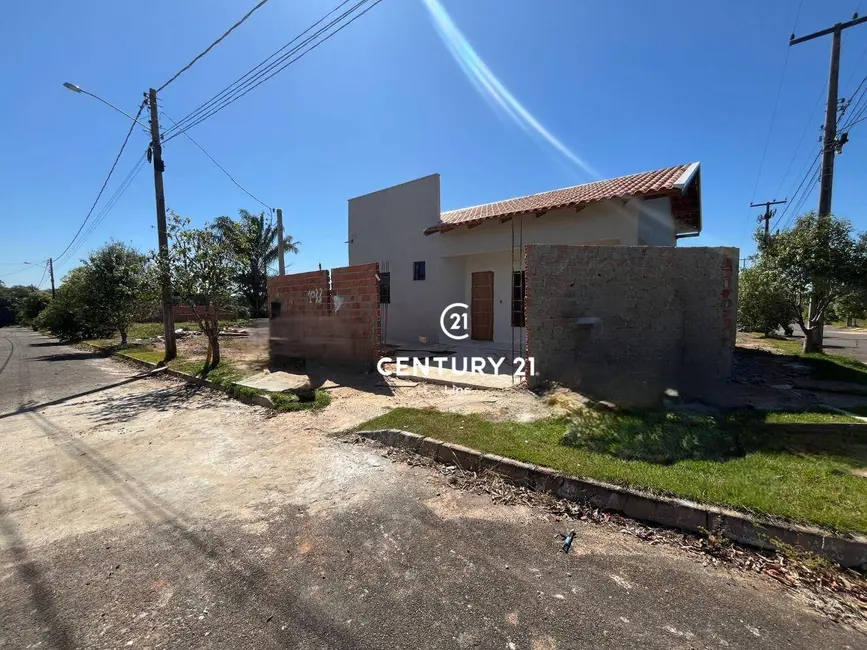 Foto 2 de Casa com 2 quartos à venda, 104m2 em Cacoal - RO