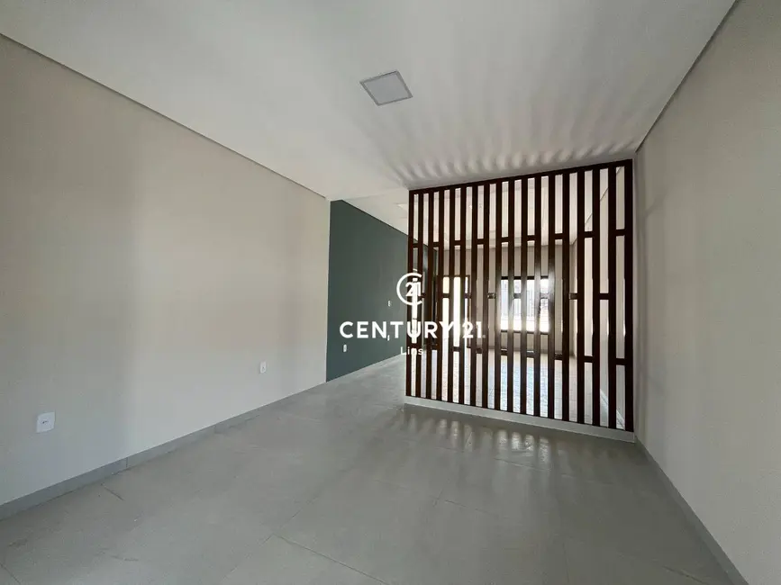 Casa com 3 quartos à venda, 430m2 em Industrial, Cacoal - RO - imagem 3 Foto 3 de Casa com 3 quartos à venda, 430m2 em Industrial, Cacoal - RO