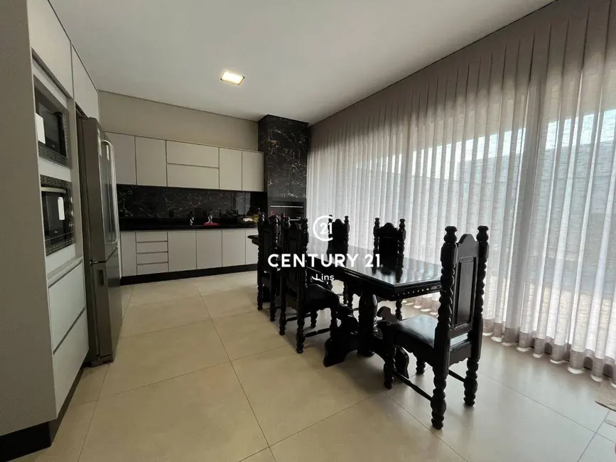 Casa com 3 quartos à venda, 391m2 em Cacoal - RO - imagem 6 Foto 6 de Casa com 3 quartos à venda, 391m2 em Cacoal - RO