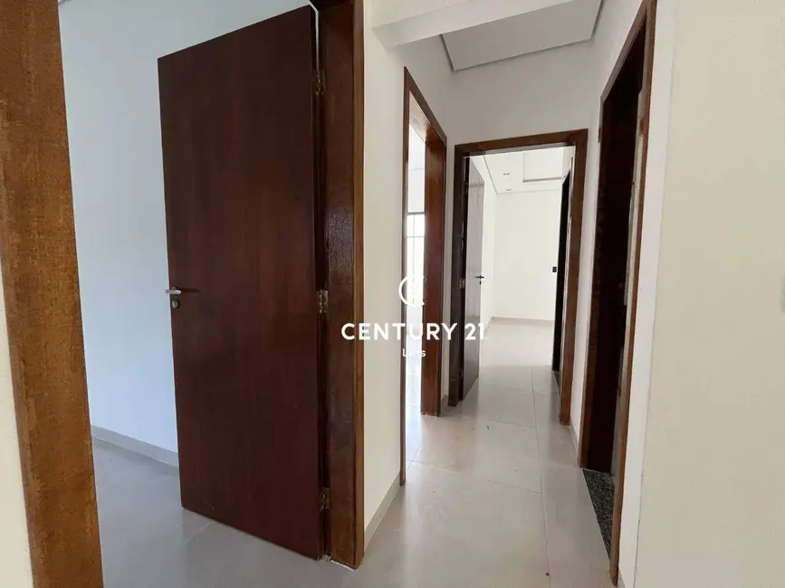 Casa com 3 quartos à venda, 170m2 em Embratel, Cacoal - RO - imagem 7 Foto 7 de Casa com 3 quartos à venda, 170m2 em Embratel, Cacoal - RO