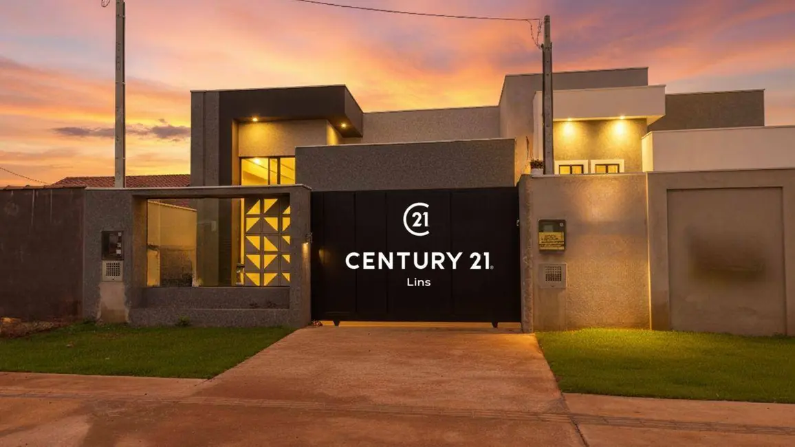 Foto 1 de Casa com 3 quartos à venda, 217m2 em Cacoal - RO