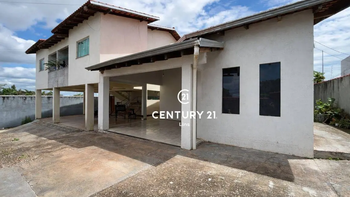 Foto 1 de Sobrado à venda, 426m2 em Floresta, Cacoal - RO