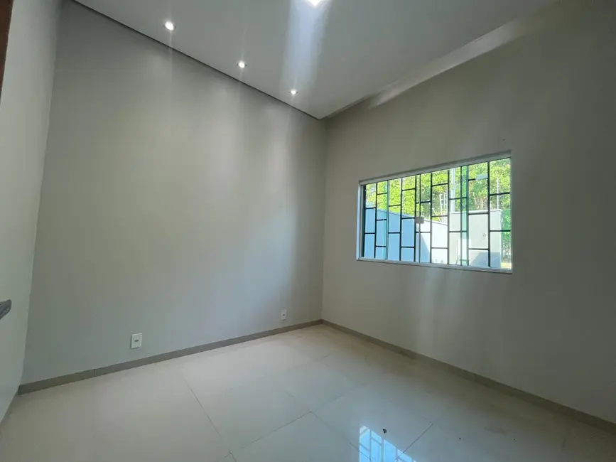 Casa com 3 quartos à venda, 168m2 em Morada do Bosque, Cacoal - RO - imagem 7 Foto 7 de Casa com 3 quartos à venda, 168m2 em Morada do Bosque, Cacoal - RO