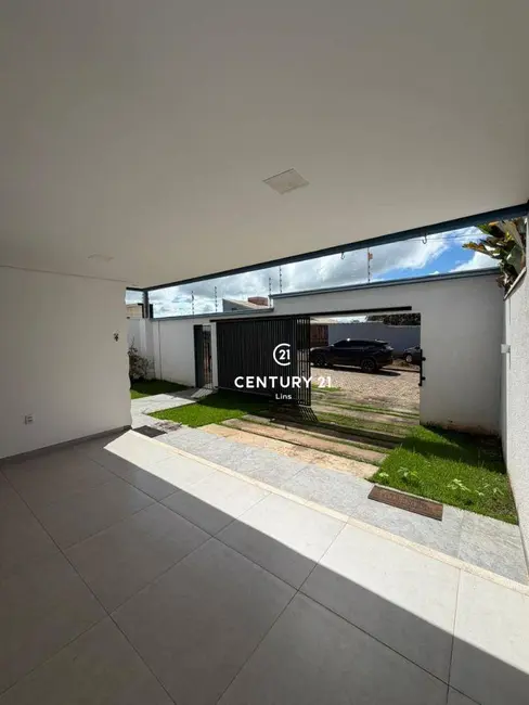 Foto 2 de Casa com 3 quartos à venda, 180m2 em Morada do Bosque, Cacoal - RO