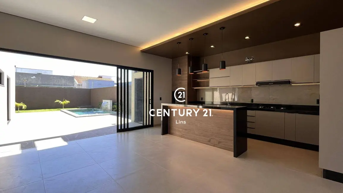 Casa com 3 quartos à venda, 300m2 em Cacoal - RO - imagem 4 Foto 4 de Casa com 3 quartos à venda, 300m2 em Cacoal - RO