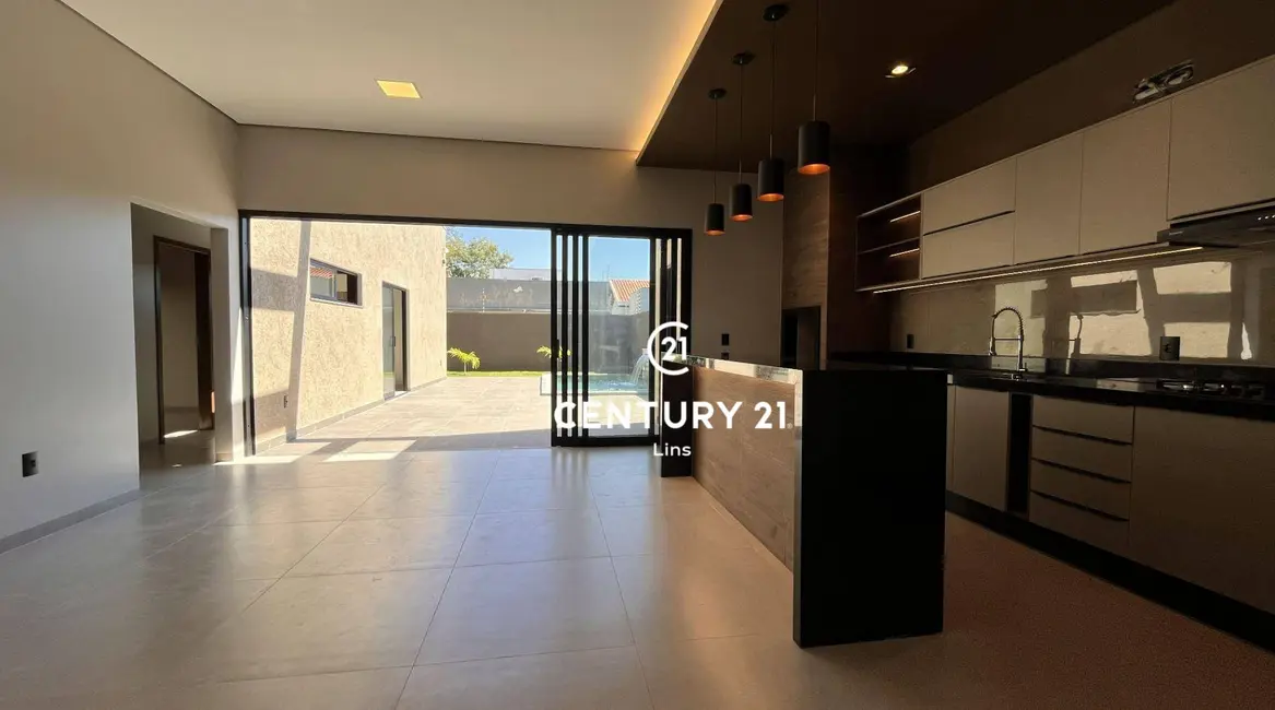 Casa com 3 quartos à venda, 300m2 em Cacoal - RO - imagem 7 Foto 7 de Casa com 3 quartos à venda, 300m2 em Cacoal - RO