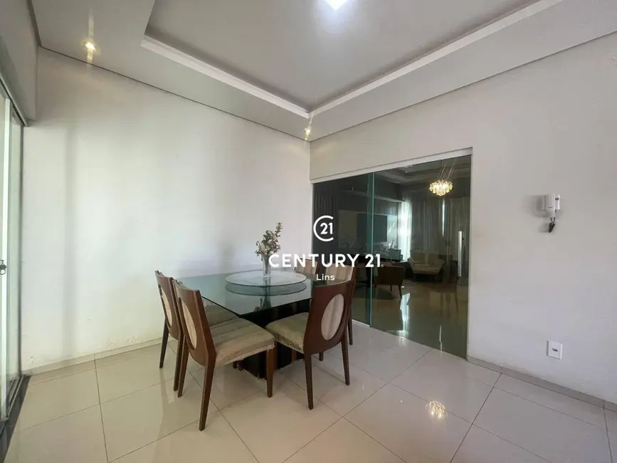 Casa com 3 quartos à venda, 304m2 em Eldorado, Cacoal - RO - imagem 8 Foto 8 de Casa com 3 quartos à venda, 304m2 em Eldorado, Cacoal - RO