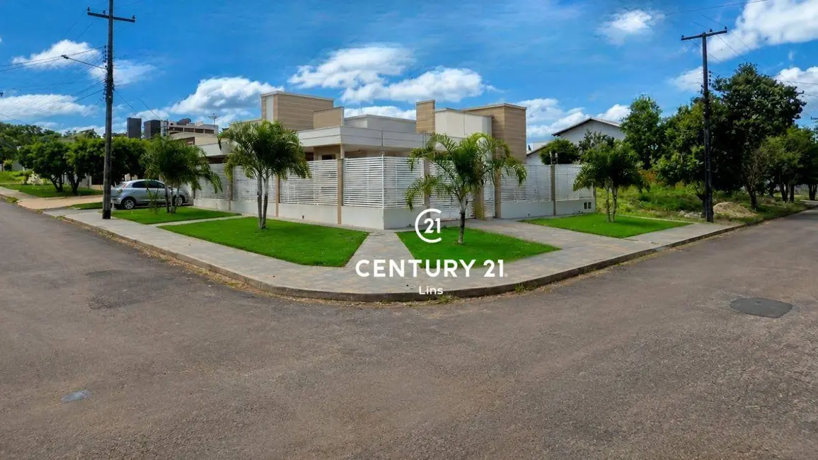 Casa com 3 quartos à venda, 304m2 em Eldorado, Cacoal - RO - imagem 1 Foto 1 de Casa com 3 quartos à venda, 304m2 em Eldorado, Cacoal - RO