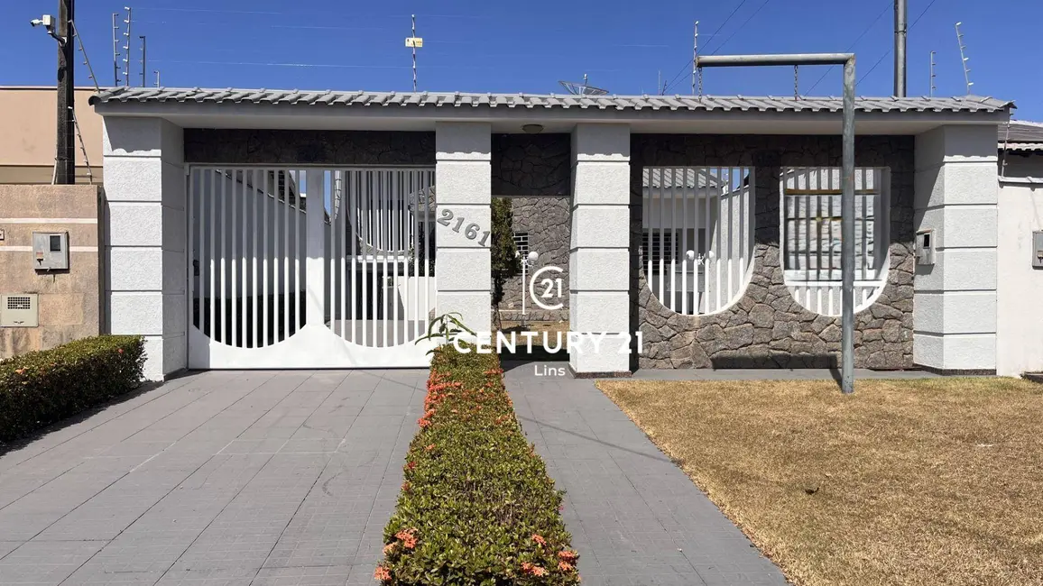 Casa com 3 quartos à venda, 378m2 em Jardim Clodoaldo, Cacoal - RO - imagem 2 Foto 2 de Casa com 3 quartos à venda, 378m2 em Jardim Clodoaldo, Cacoal - RO