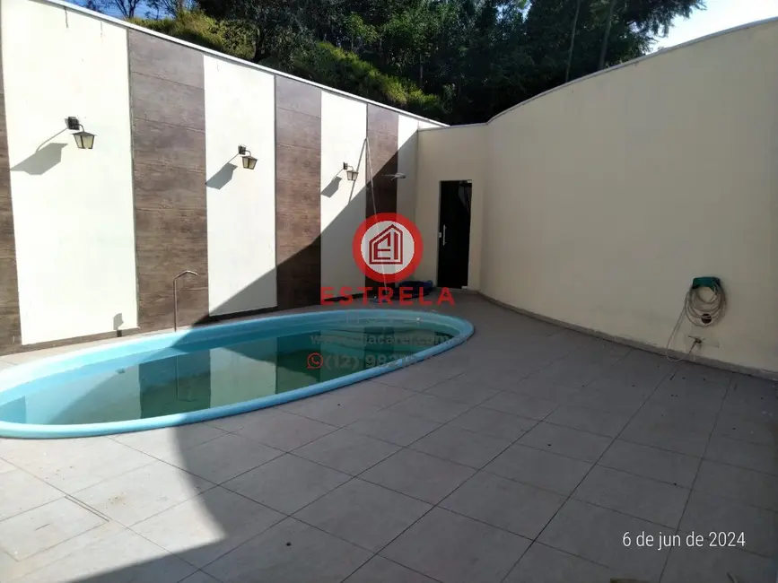 Foto 2 de Casa com 2 quartos à venda, 70m2 em Parque Imperial, Jacarei - SP