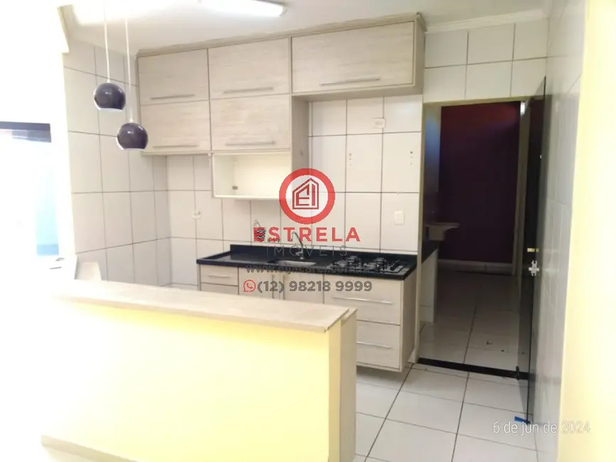 Foto 9 de Casa com 2 quartos à venda, 70m2 em Parque Imperial, Jacarei - SP