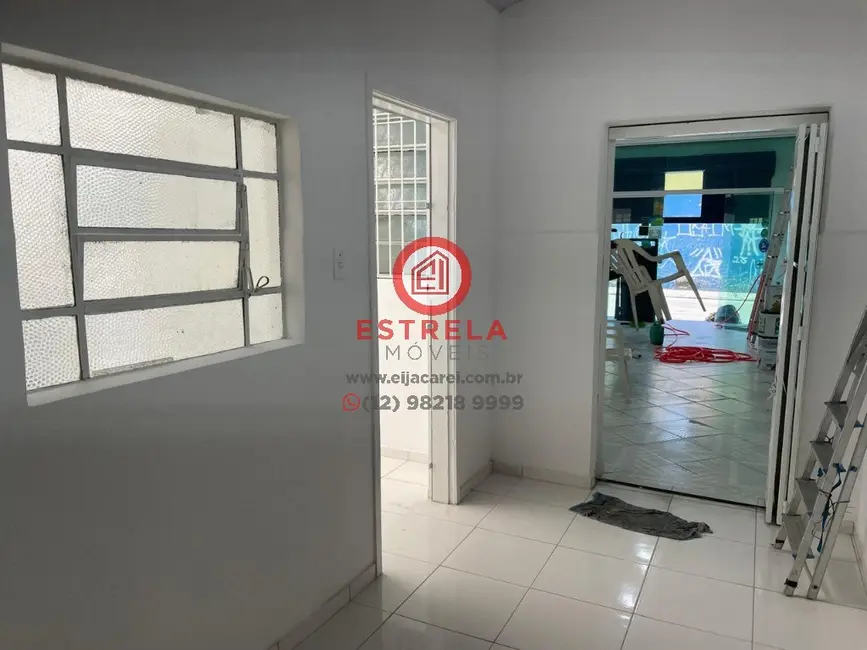 Loja para alugar, 129m2 em Centro, Jacarei - SP - imagem 6 Foto 6 de Loja para alugar, 129m2 em Centro, Jacarei - SP