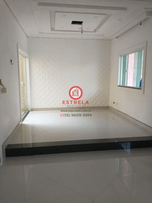 Foto 3 de Casa com 5 quartos à venda, 336m2 em Loteamento Villa Branca, Jacarei - SP