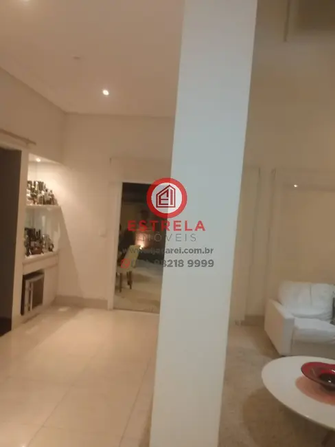 Casa de Condomínio com 5 quartos à venda e para alugar, 350m2 em Jacarei - SP - imagem 8 Foto 8 de Casa de Condomínio com 5 quartos à venda e para alugar, 350m2 em Jacarei - SP